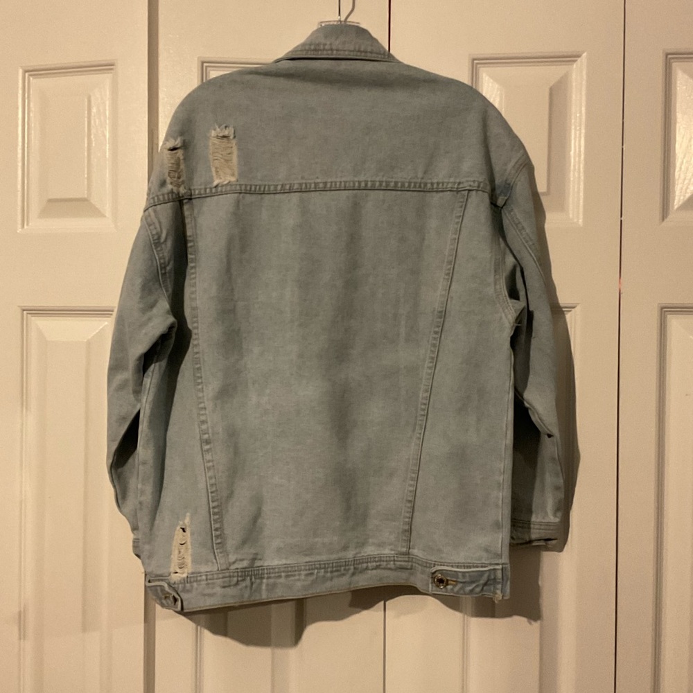 Flapped Pocket Ripped Denim Jacket - Picture 2 of 2